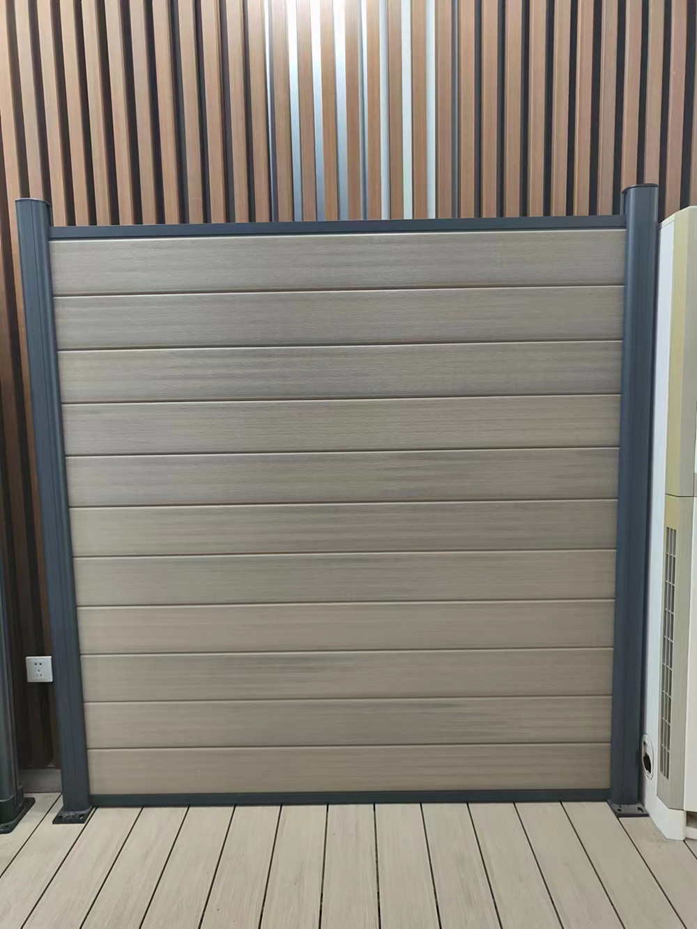 Fence (piece) WLGE-002