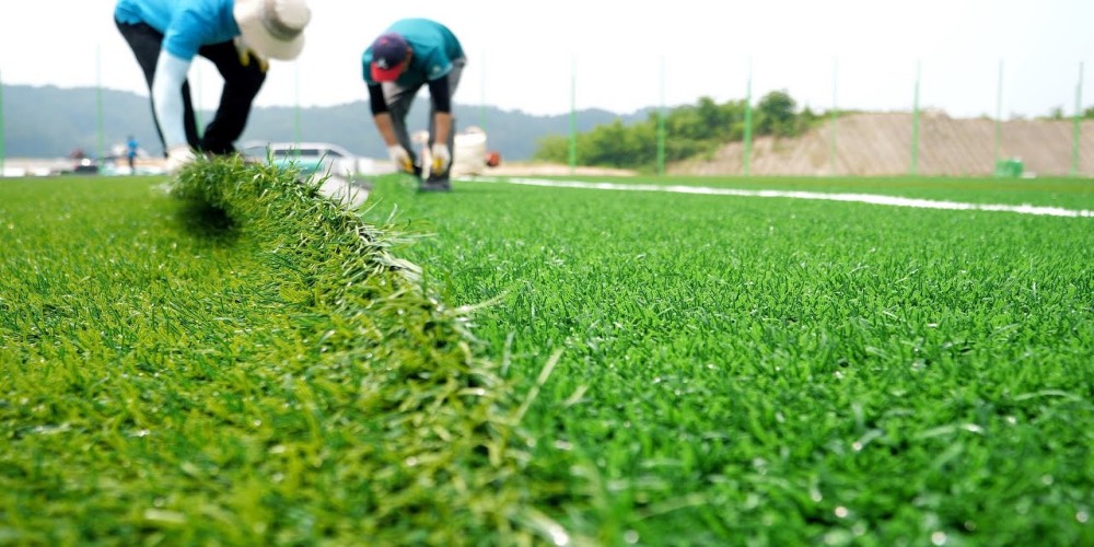 artificial turf