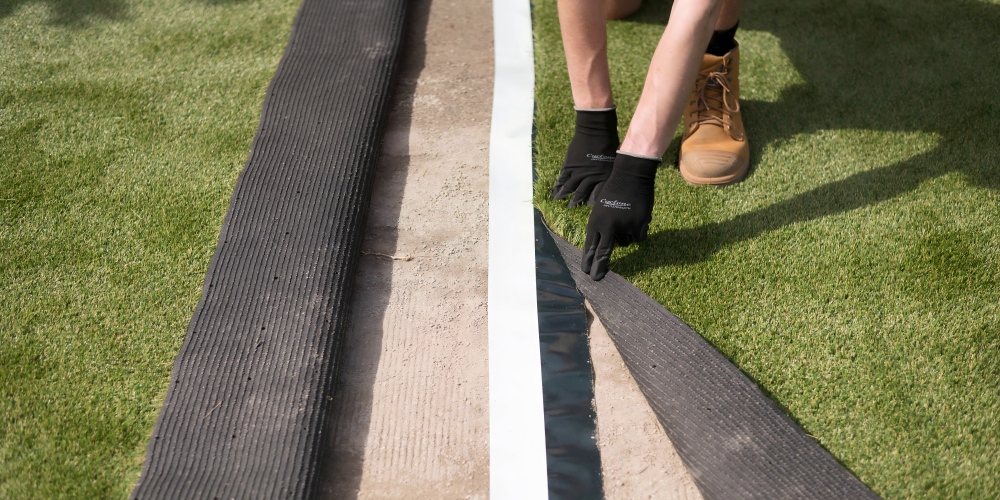 9. Joining multiple pieces of synthetic turf.jpg