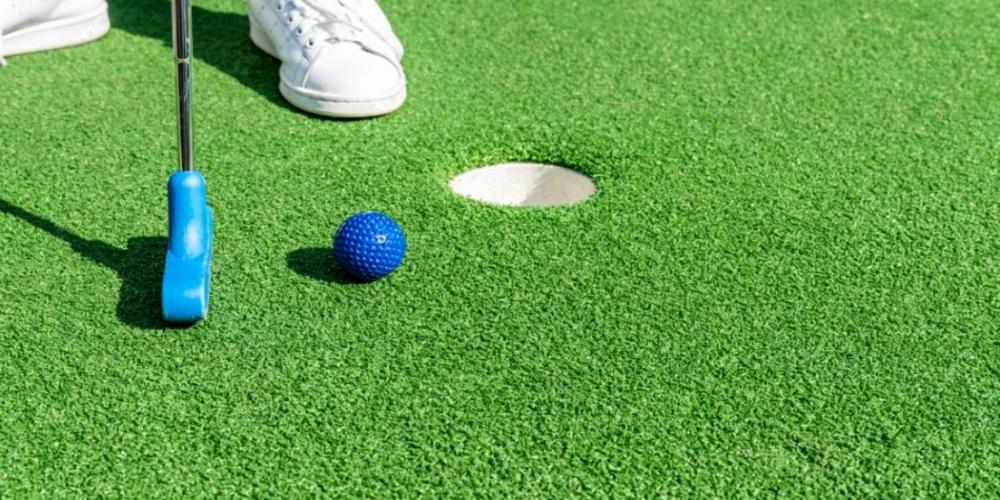 Golf turf