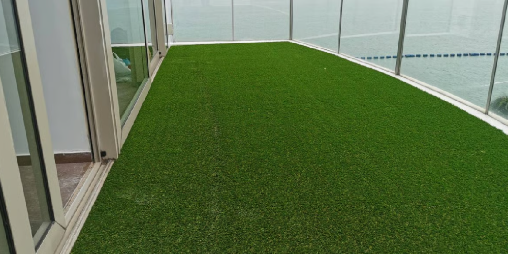 Aritificial grass bacony